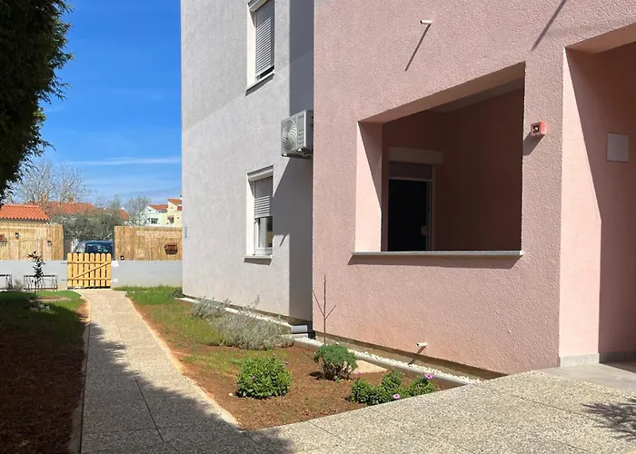 Apartament In *