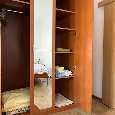 In * 梅杜林